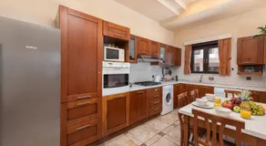 Blue Vision Luxury House - Image 4