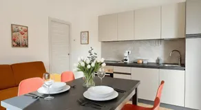 Residence Casa Palmira - Modern Apartments Near Sacro Cuore Hospital - Valpolicella - Image 2