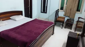 Hotel RS International Just Near New Delhi Railway Station And Connaught Place - Image 3