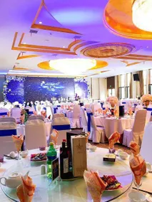 Qingdao Seaside Garden Hotel (Wusi Square Gaoxiong Road Subway Station Store) - Image 2