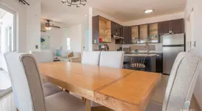 Large Private Terrace & Expansive Views - Image 3