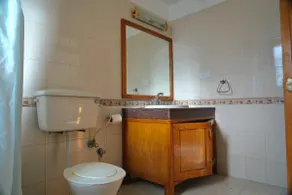 Kunga Hotel - Image 5
