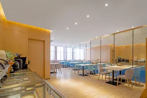 Yiyun Hotel - Image 5