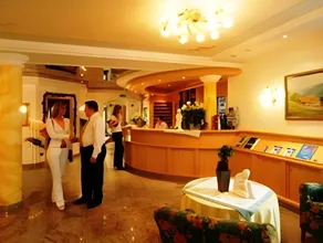 Hotel Christoph - Image 5