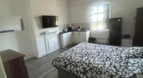 Talbot Guest House - Image 2