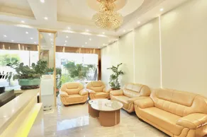 Lecheng  Hotel - Image 4
