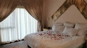 NNS Vaal River Luxury 3 Bedrooms Apartment - Image 2