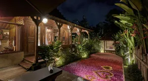 Kawan Antique Ubud Villa - Image 2