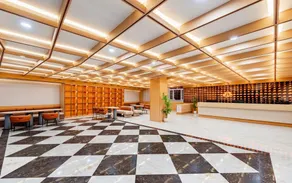 Yunfan Holiday Hotel - Image 2