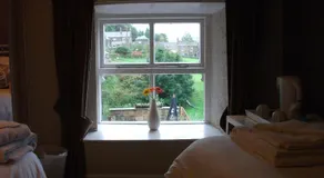 The Lantern Pike Inn - Image 2