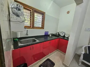 6 BHK Apartment in Yelahanka - Image 4