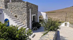 Stelani Villas & Suites - Image 5