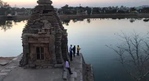 Friends in Khajuraho - Image 3