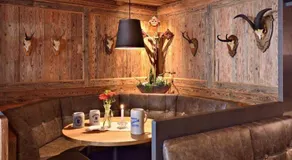Landhotel Zum Jägerstöckl - Image 3