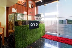 Hotel O Royal King - Image 2