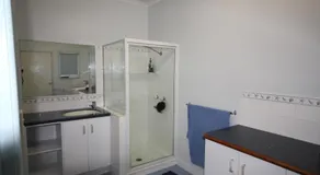 CASTAWAY BEACH HOUSE- NO Parties - NO Pets - Image 4