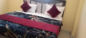 POP Sarthak Hotel - Image 3