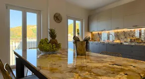 Amira Star Luxury Penthouse - Image 5