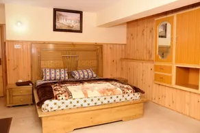 Quality Inn Hotel Murree - Image 4