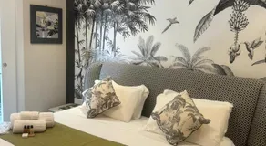 Hermitage Suites - Image 2