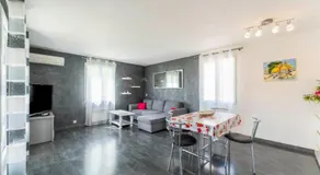Chalet i Provence med pool, parkering, WiFi, i nærheden af Avignon, Luberon ... - Image 3
