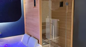 Capsule Moonlight - Jacuzzi - Sauna - Ecran 100" - PS5 - Image 3