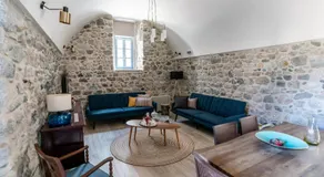 ENGLEZENA'S GUESTHOUSE - Image 3
