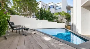 2 On The Park - Prime Location with Breathtaking Ocean Views - Image 3