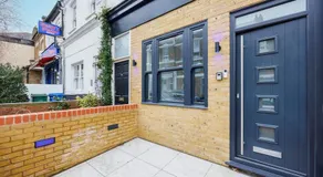 2 Bedroom Ground Floor Apartment In East Dulwich , Leisure Stays , Ideal For Long Stays Weekly & Monthly Offers - Image 5