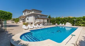Fidalsa White House Complex - Image 5