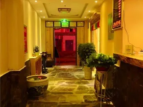 Holiday Weekend Hotel - Image 2