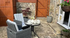 Cosy countryside stay near Bath with free parking - Image 4
