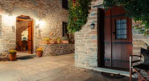 xenonas ton xromaton - Guest house of colors - Image 3