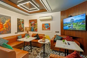 Hotel Raaso Inn Rohini - Near Metro, Couple Friendly, Spacious Rooms , Budget Hotel in Rohini - Image 2