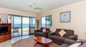 Vistas al agua - Piso superior - Clearview Apartments South Esp, Bongaree - Image 2