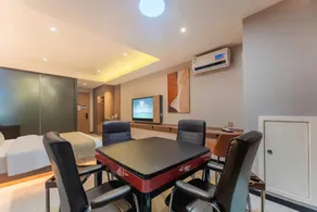 Weimeijia Hotel (Provincial Government Riyue Square Duty Free Shop) - Image 3