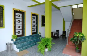 Aashray Guestroom - Image 3