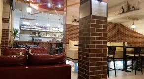 Tiara Hotel - Image 2