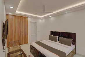 Collection O Spot Light Near Tughlakabad Station Metro Station - Image 3