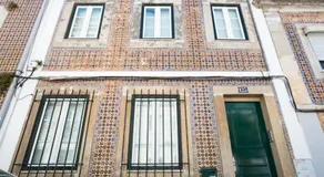 BmyGuest - Ambassador Boutique Apartment II - Image 5