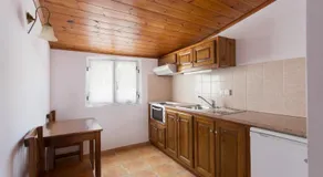 Georgia's Houses (Melitzanakia) - Image 3