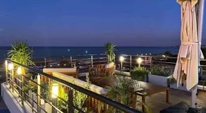 Spacious Sanctuary Cove B4 duplex with Sea View in Lapta - Image 4