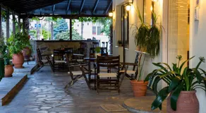 Nepheli Apartments and Studios - Image 4