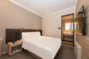 Hanting Hotel Shanghai Xujiahui Wanping South Road - Image 5