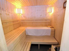 Cozy Holiday Home in Leibenfels with Barbecue - Image 3