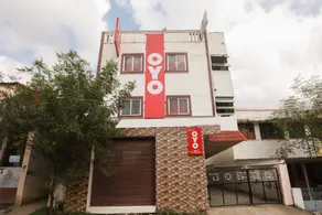 D-qube Hotels by OYO Rooms - Image 5