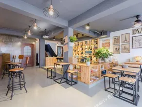 Benjamin & Sammy's Hostel - Image 3