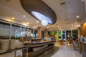 42C The Chic Hotel - Image 3