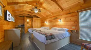 Great Escapes RV Resort Bryan College Station - Image 2
