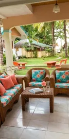 D Mountain Beach Resort - Beachfront - Image 5